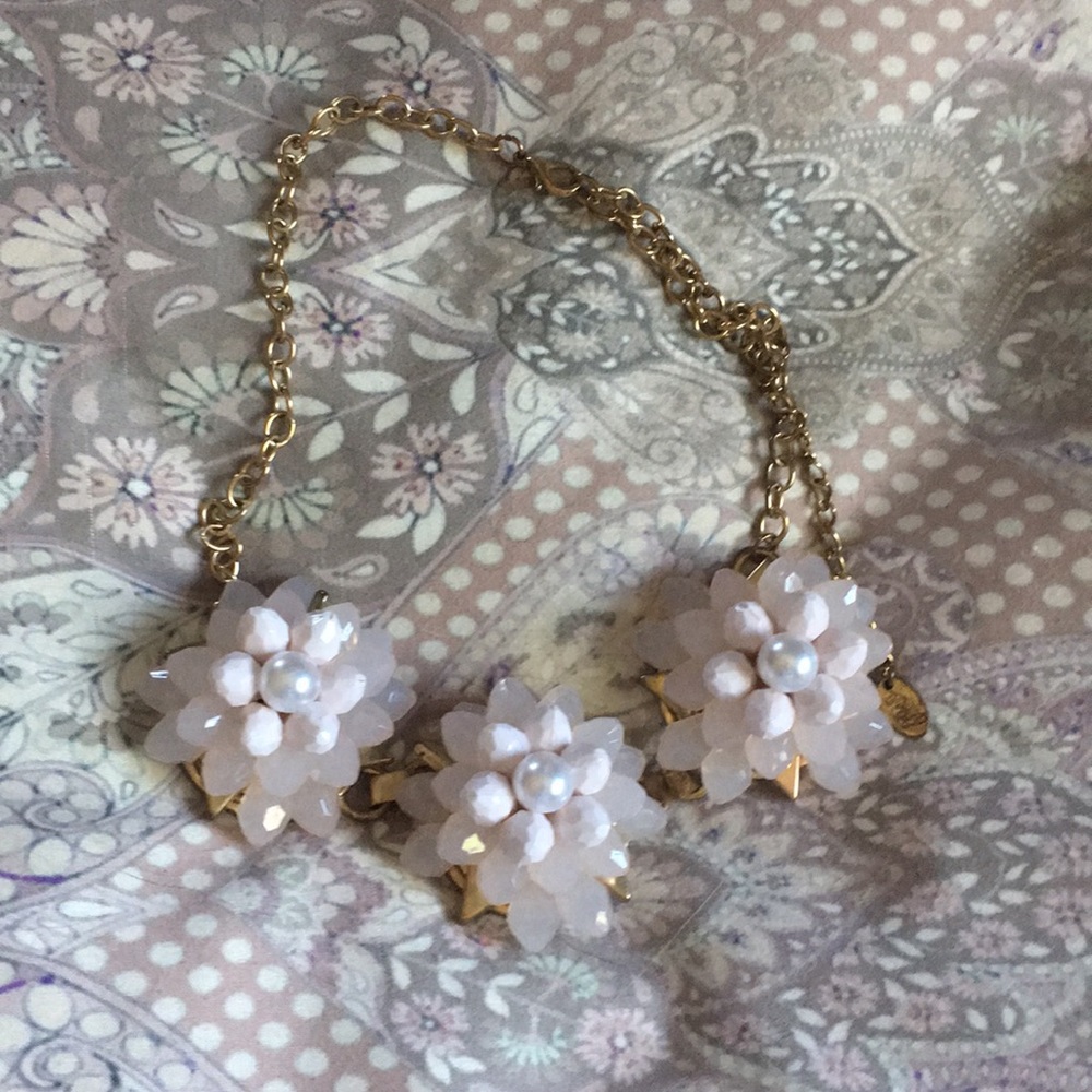 Pink beaded gold necklace